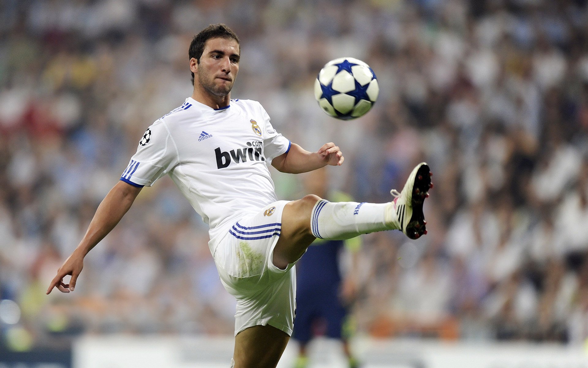 传奇球星离队,欧冠争冠格局或将重新洗牌,欧冠 球星